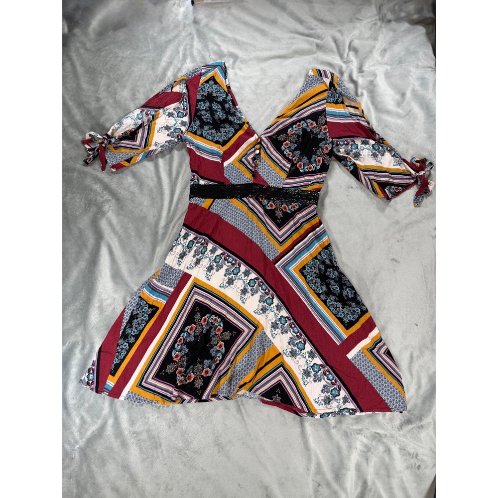 Shyanne Women's XS Colorful Floral Patchwork Boho Bohemian Mini Dress Tunic